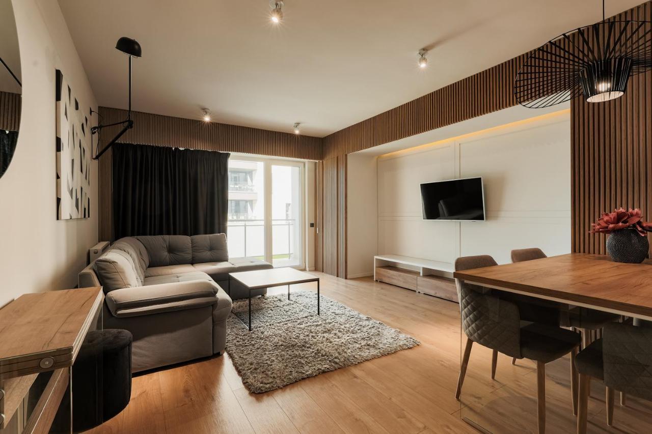 Nest Inn Stiletto Apartment Cluj-Napoca Exterior foto